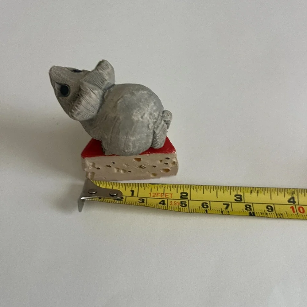 Vintage Mouse Cheese Wedge Resin Figurine Grey‎ Mouse Marked Miniature Decor